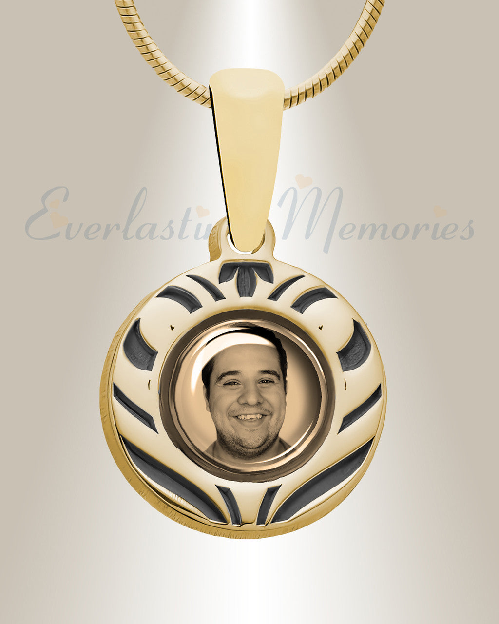 Carved Circle 14K Gold Picture Pendant