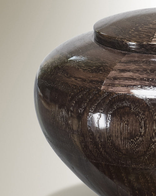 Small Peony Urn in Black