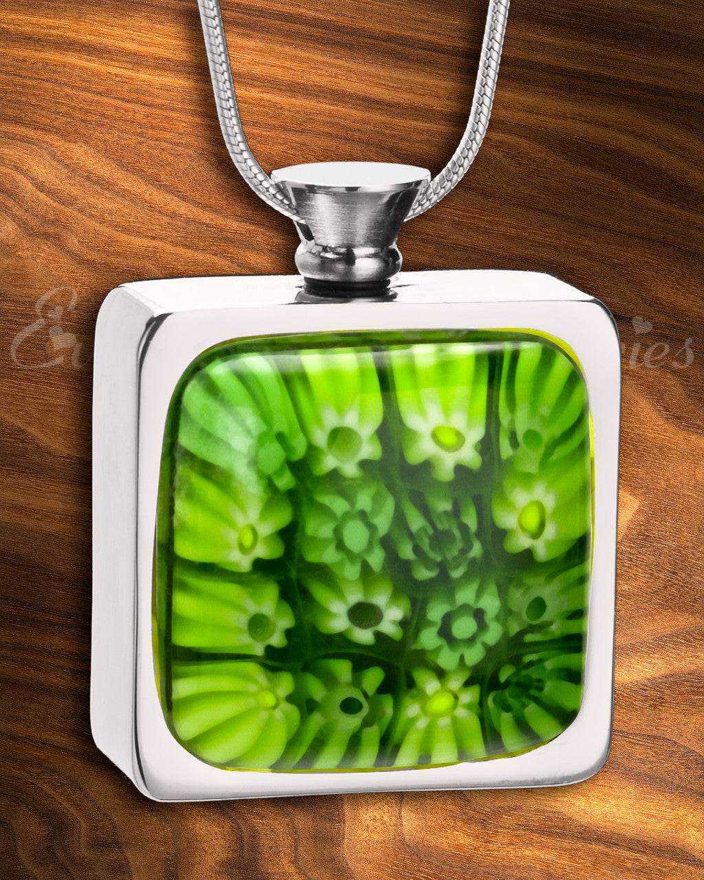 Evergreen Bouquet Cremation Locket
