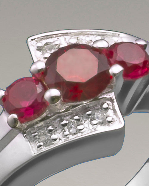 Women's White Gold Shimmer Cremation Ring