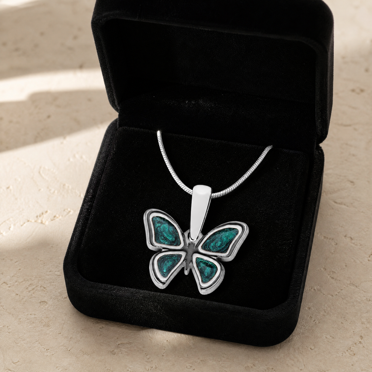 Solid 14K White Gold Lovable Butterfly Ash Resin Jewelry