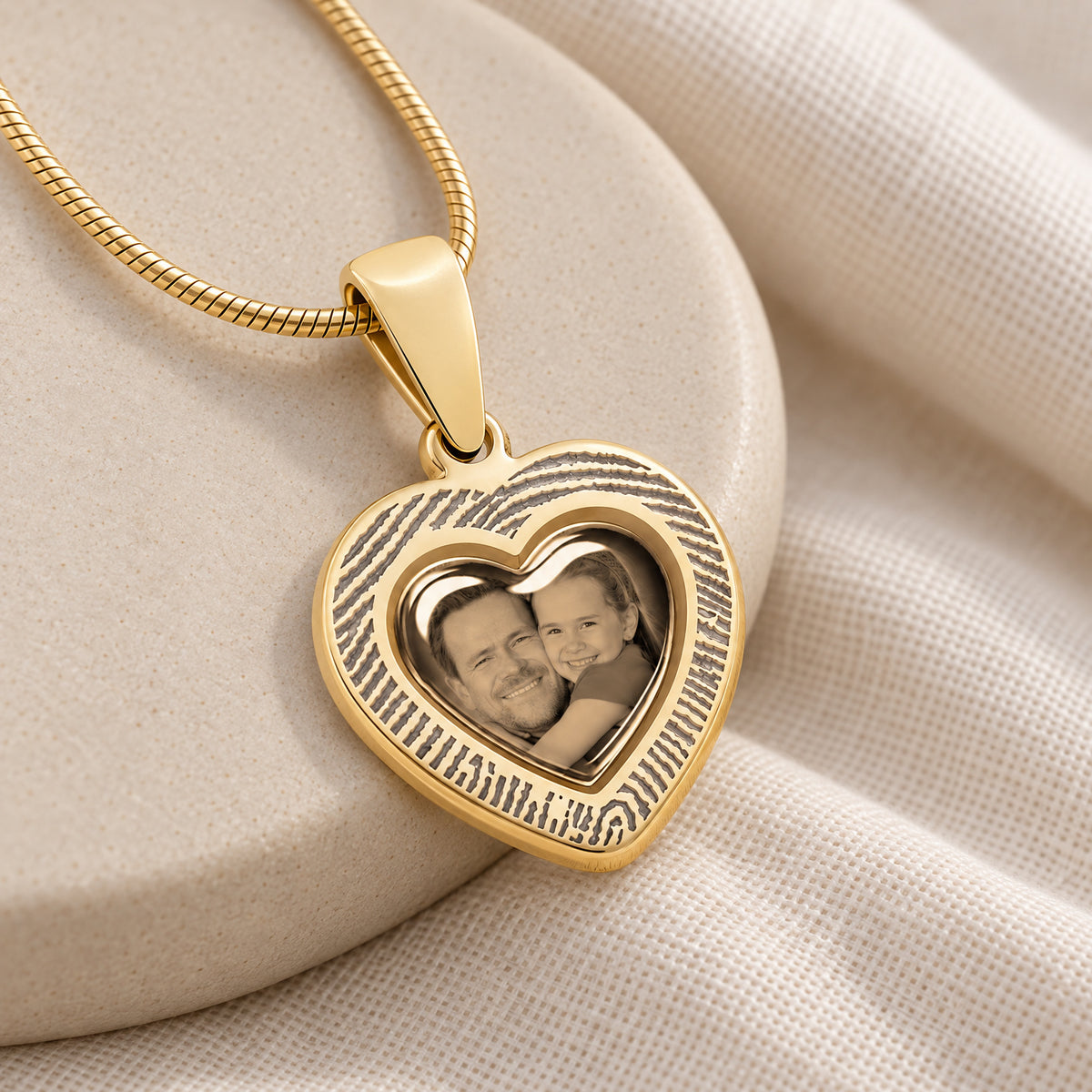 Heart 14K Gold Fingerprint And Picture Pendant — alternate view