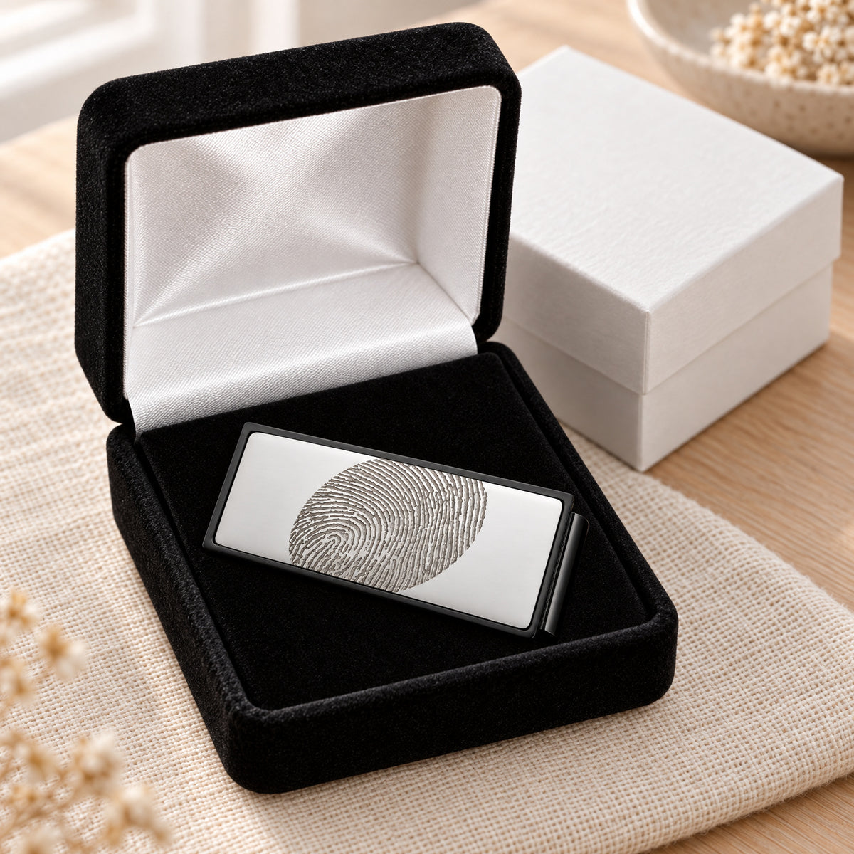 Stainless Steel Silver on Black Fingerprint Money Clip — gift box