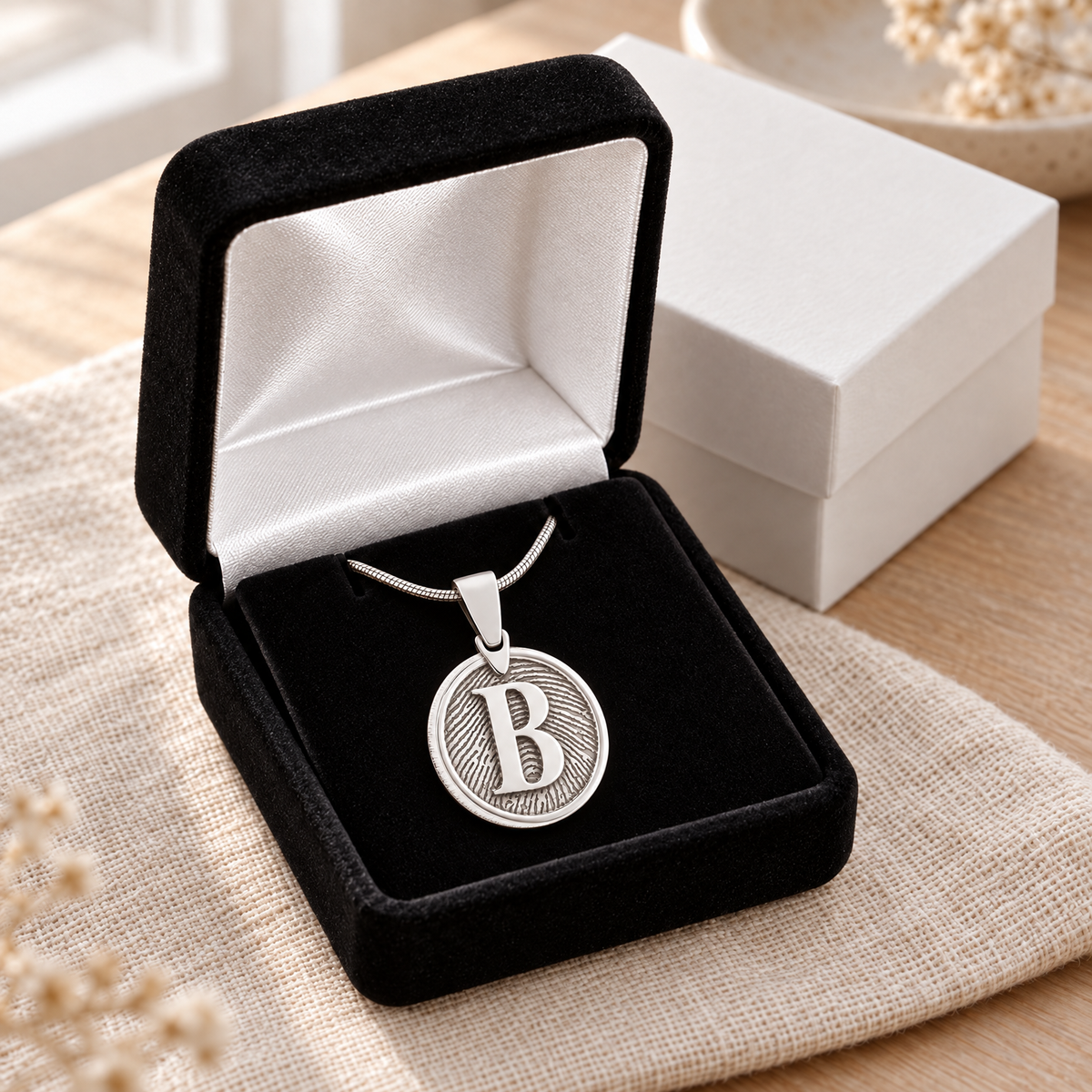 Solid 14k White Gold Monogram Round Fingerprint Necklace — gift box — evr4804wg