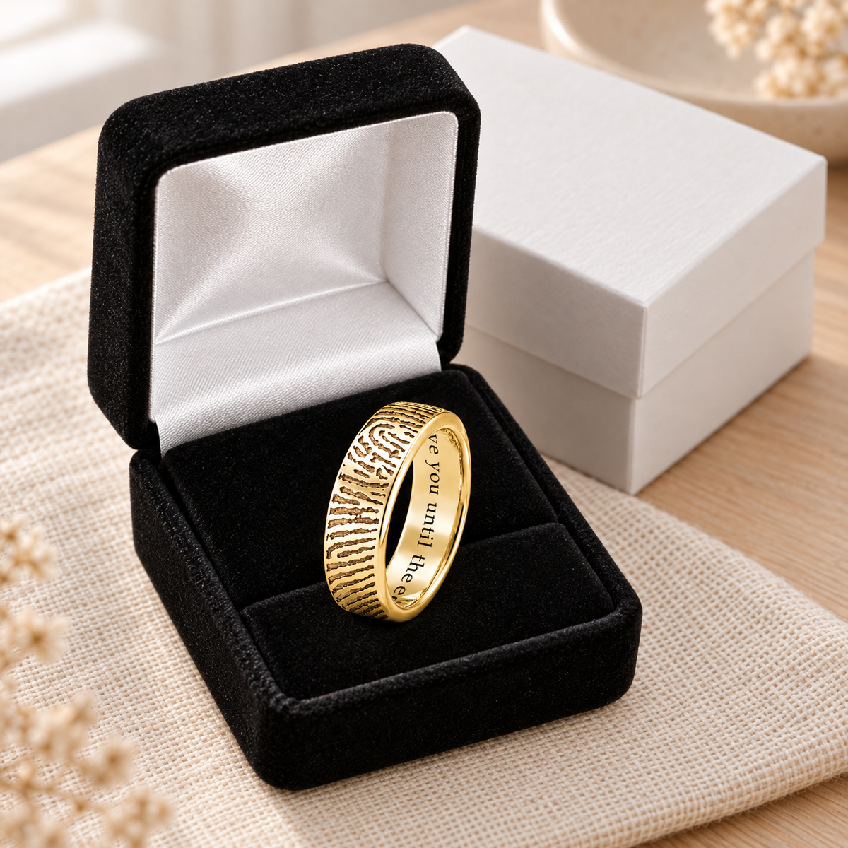 Standard Women's Solid 14k Gold Fingerprint Ring — gift box — evr30000kg