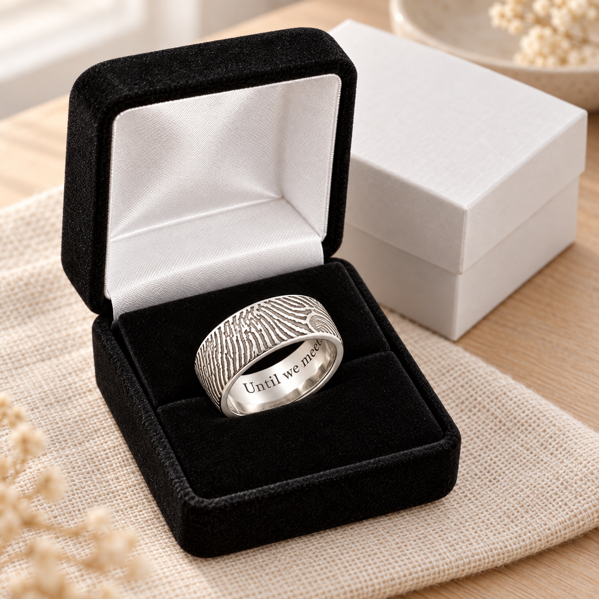 Men's Standard Solid 14k White Gold Fingerprint Ring — gift box — evr30001wg
