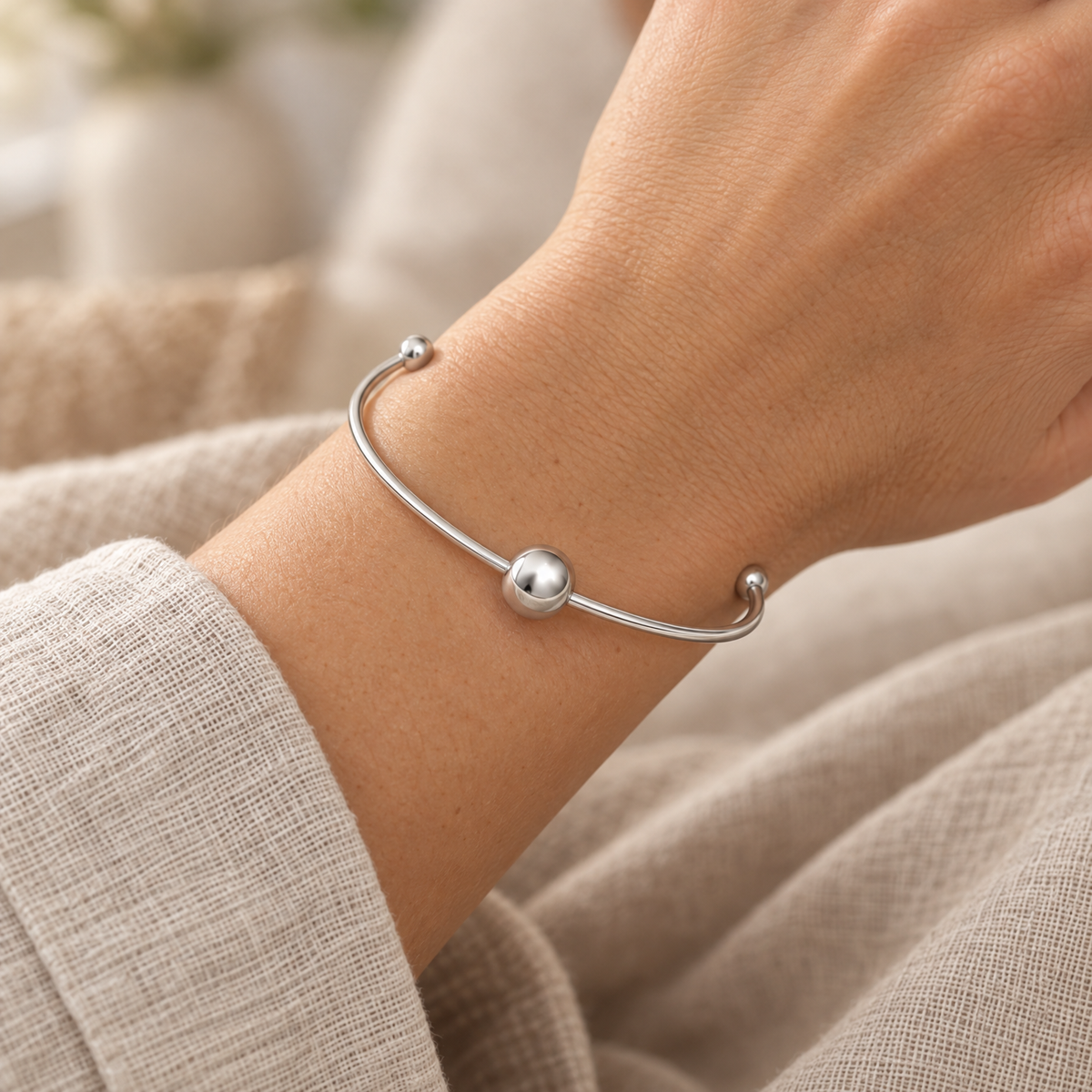 Solid 14k White Gold Sliding Cape Forever Sealed Memorial Bracelet — lifestyle — evr20068wgfs