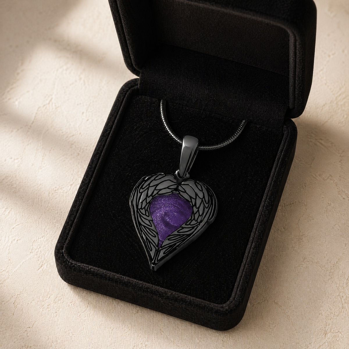 Paradise Black Finish Heart Ash Resin Jewelry