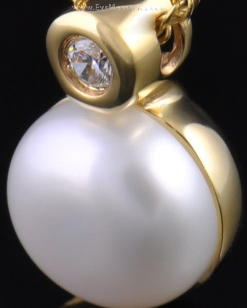 Gold Plated Pearl Memorial Locket