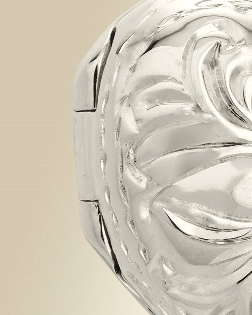14K White Gold Daisy Heart Cremation Keepsake