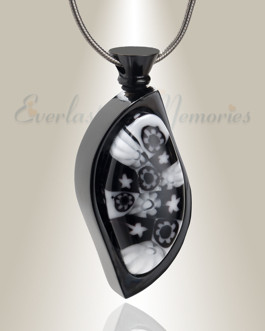 Formal Fantasia Leaf Cremation Locket