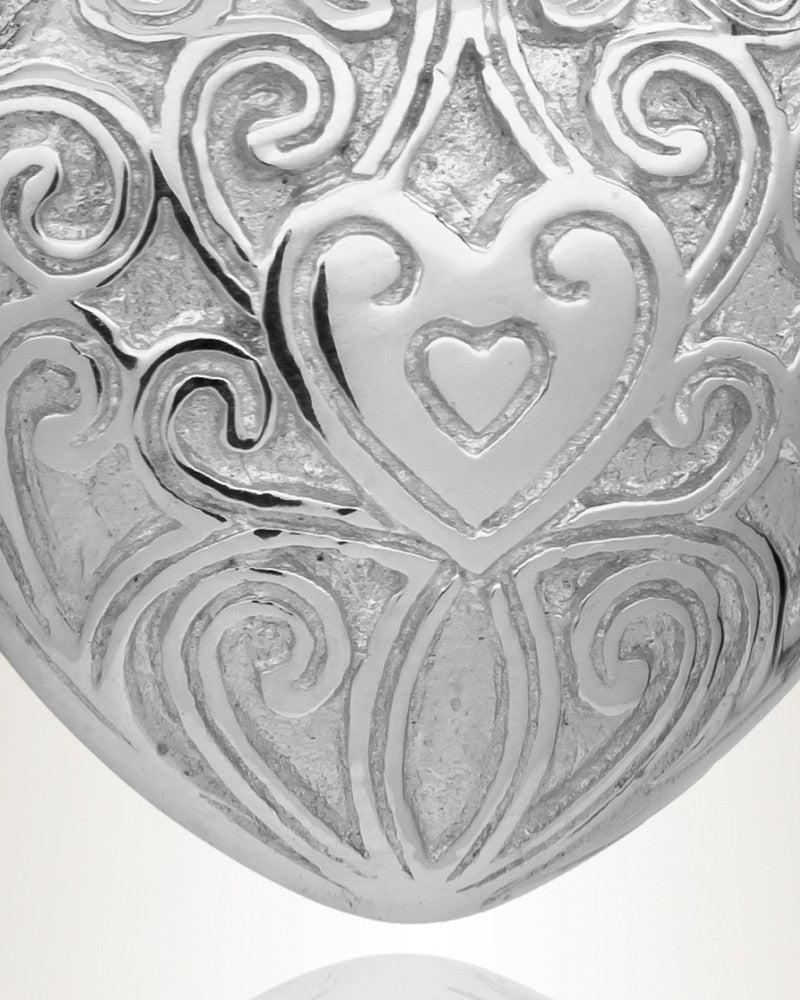 14K White Gold Filigree Love Heart Memorial Jewelry