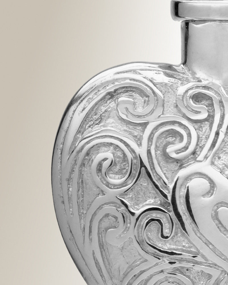 14K White Gold Filigree Love Heart Memorial Jewelry