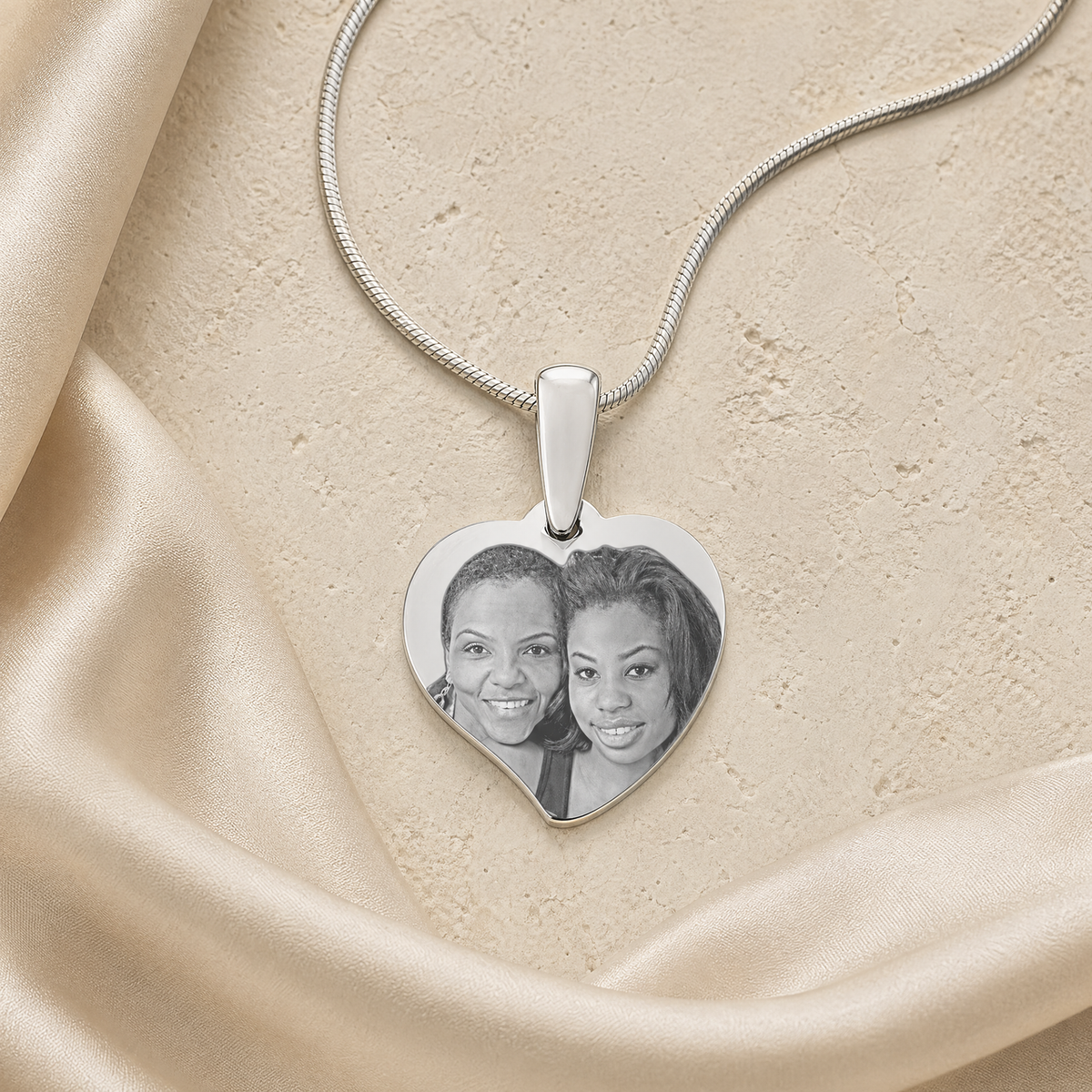 Stainless Steel Breezy Heart Photo Pendant