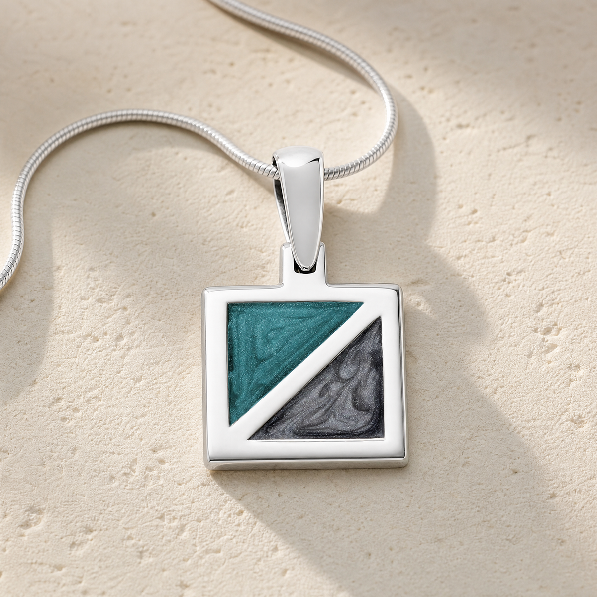 Solid 14K White Gold Willowcreek Ash Resin Jewelry