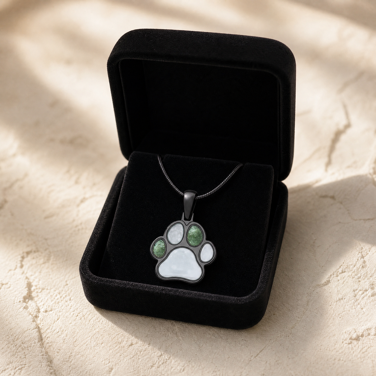 Black Finish A Print Upon My Heart Ash Resin Jewelry