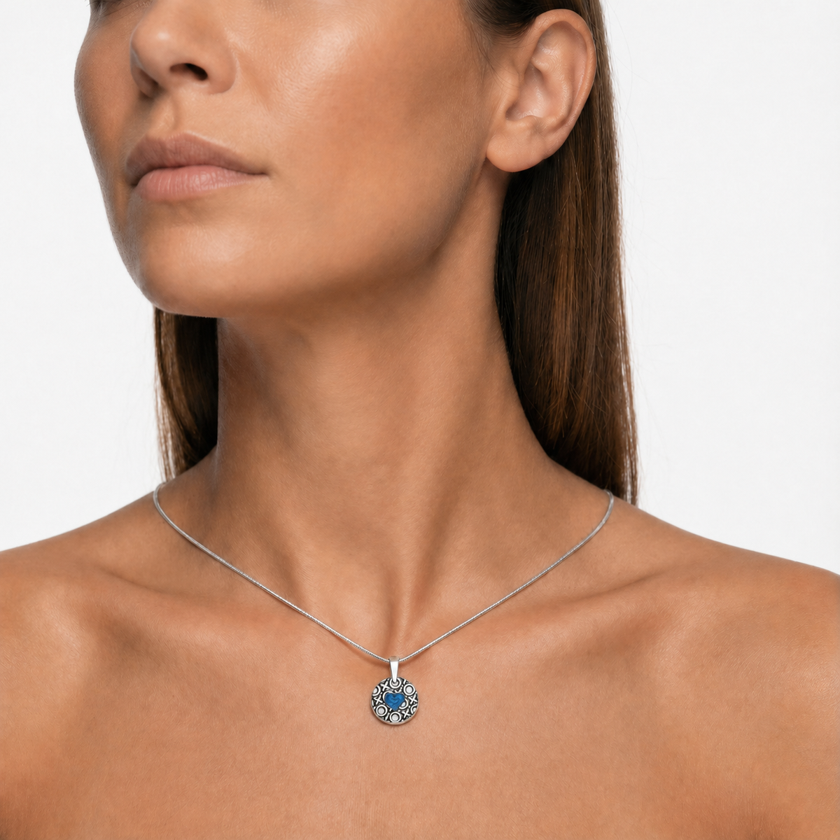 Solid 14K White Gold Elaborate Round Ash Resin Jewelry