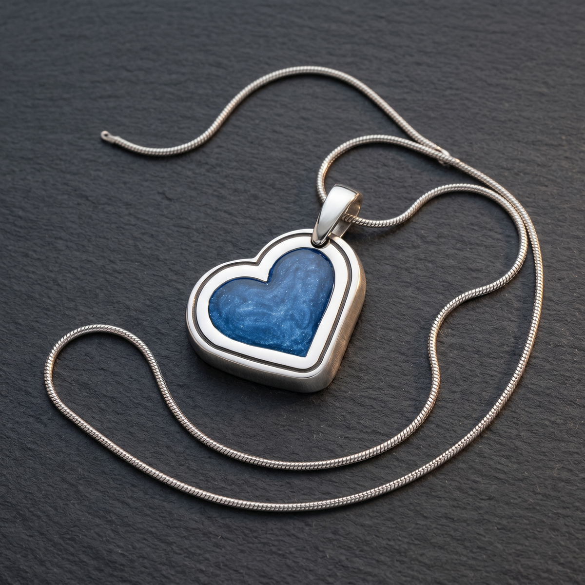 Solid 14K White Gold Attentive Heart with Cobalt Ash Resin Jewelry