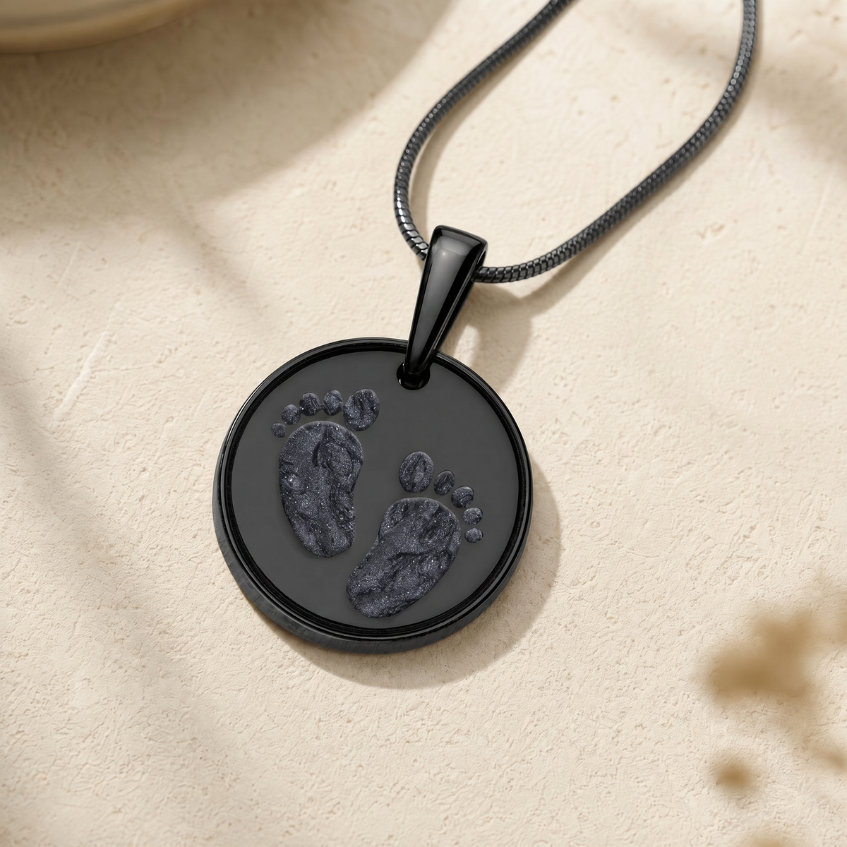 Lasting Imprint Round Black Finish with Slate Ash Resin Jewelry