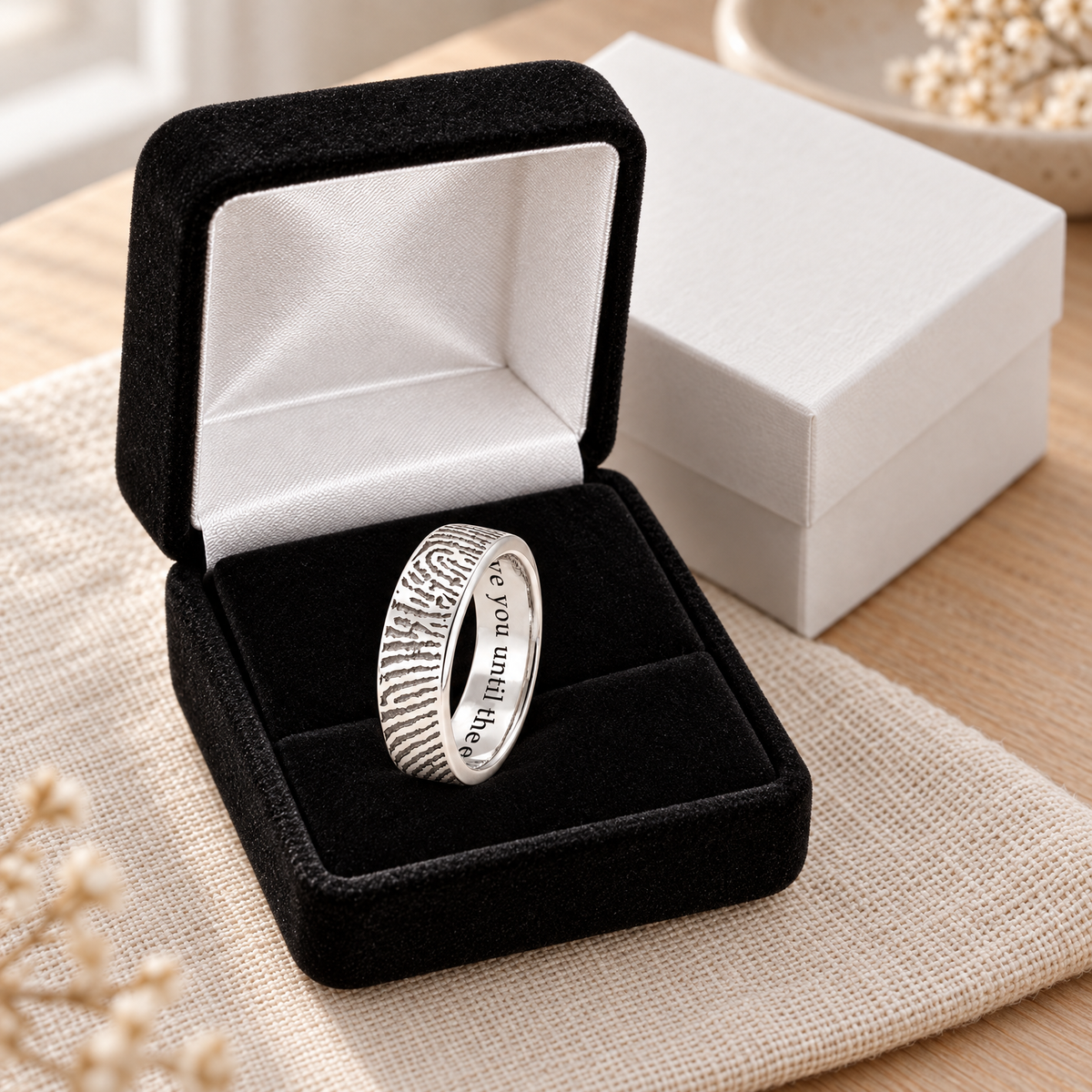 Standard Women's Solid 14k White Gold Fingerprint Ring — gift box — evr30000wg