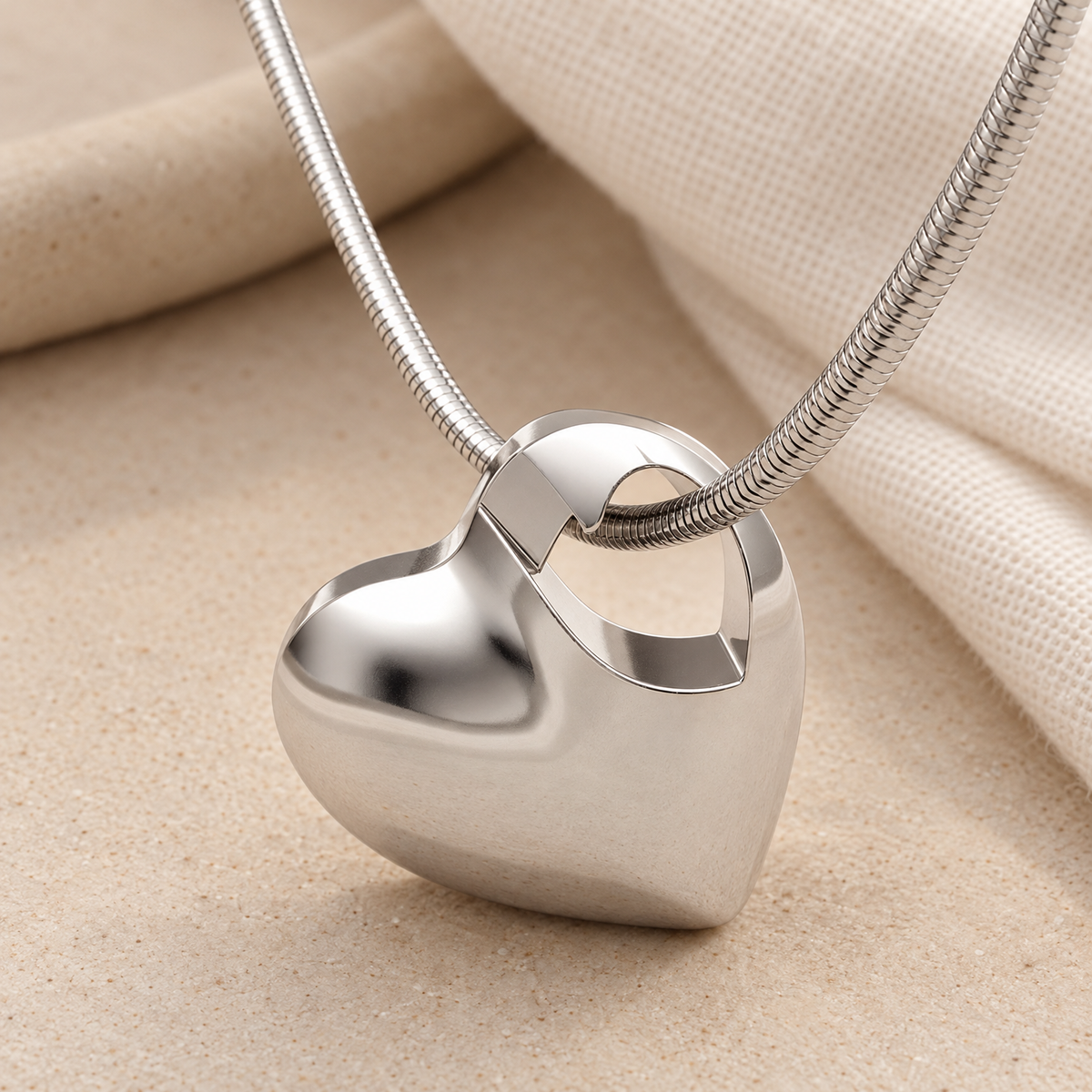 Solid 14K White Gold Small Candid Heart Forever Sealed Jewelry — alternate view — evr6227wgfs