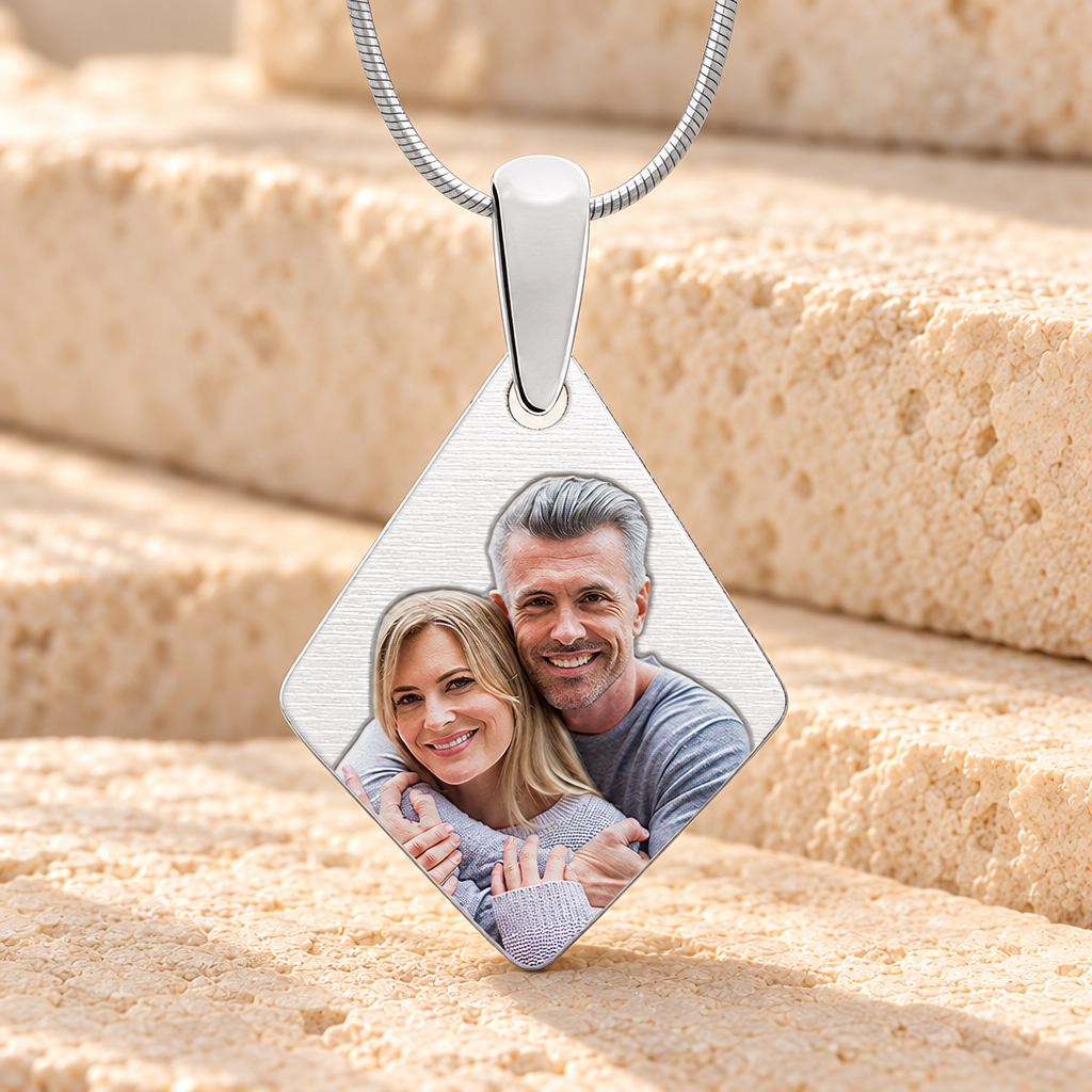 Silver Fly Me A Kite Color Photo Pendant — main — evr6590sfc