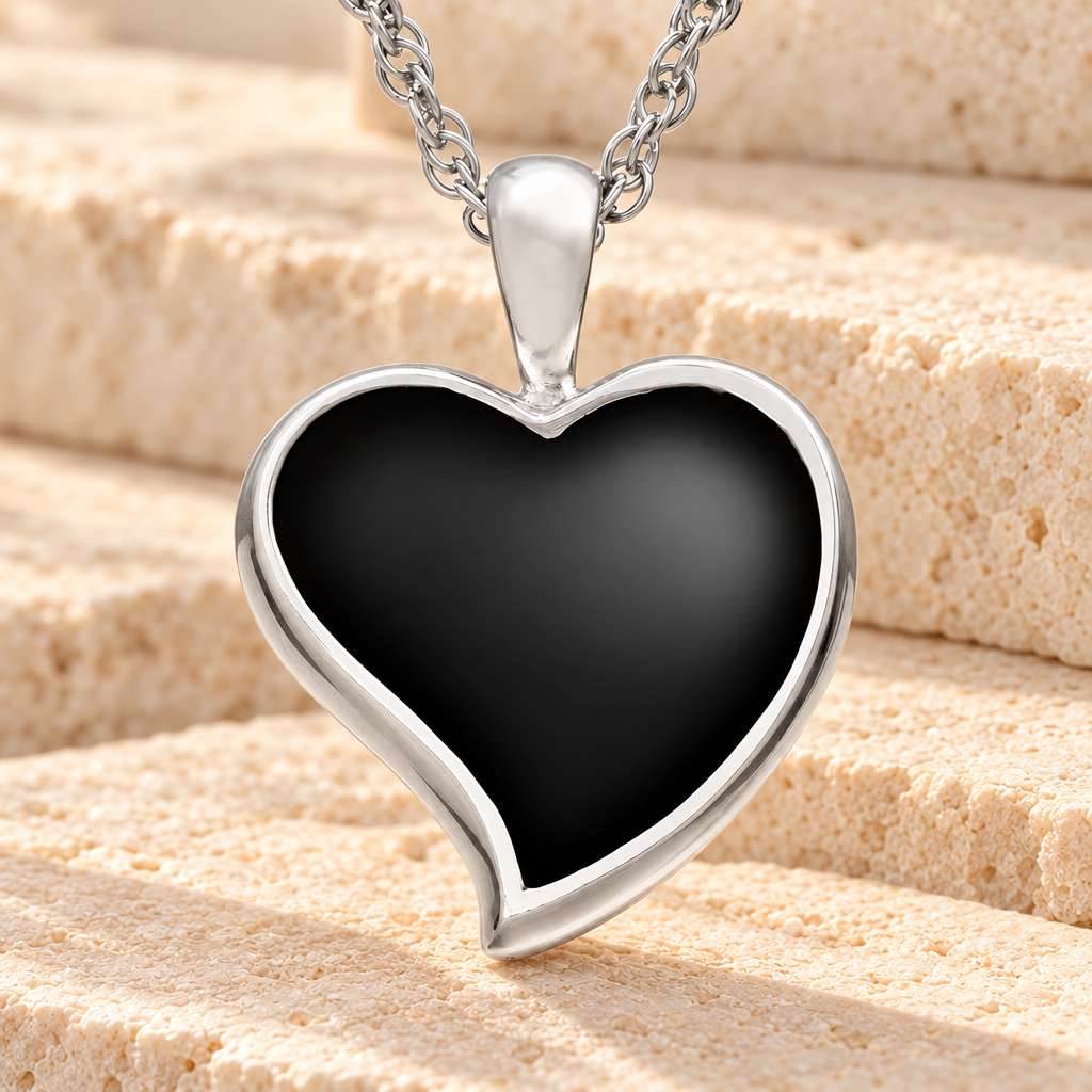Sterling Silver Knighted Heart Remembrance Jewelry — main — evr6042ss