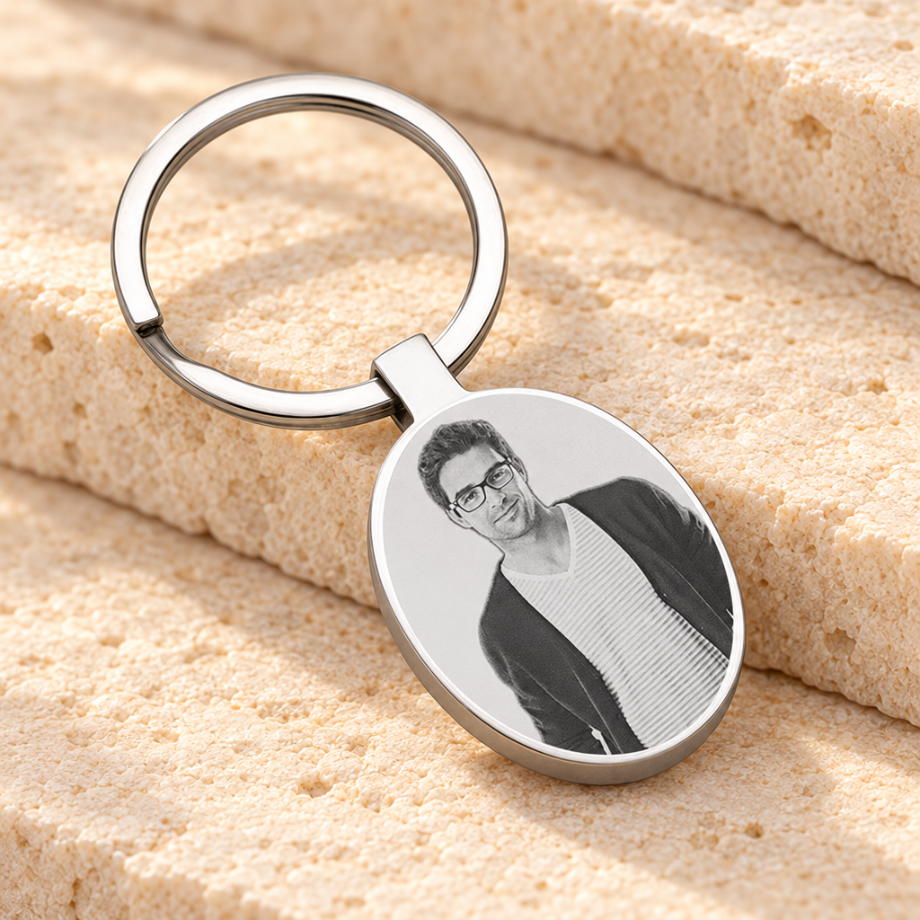 Circles Stainless Steel Photo Engraved Keychain — main — evr6569ss