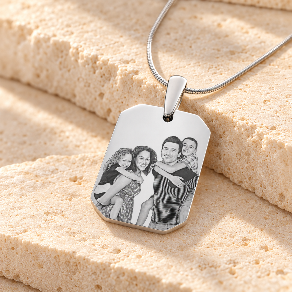 Stainless Steel  Boxed Photo Engraved Pendant — main — evr6589s